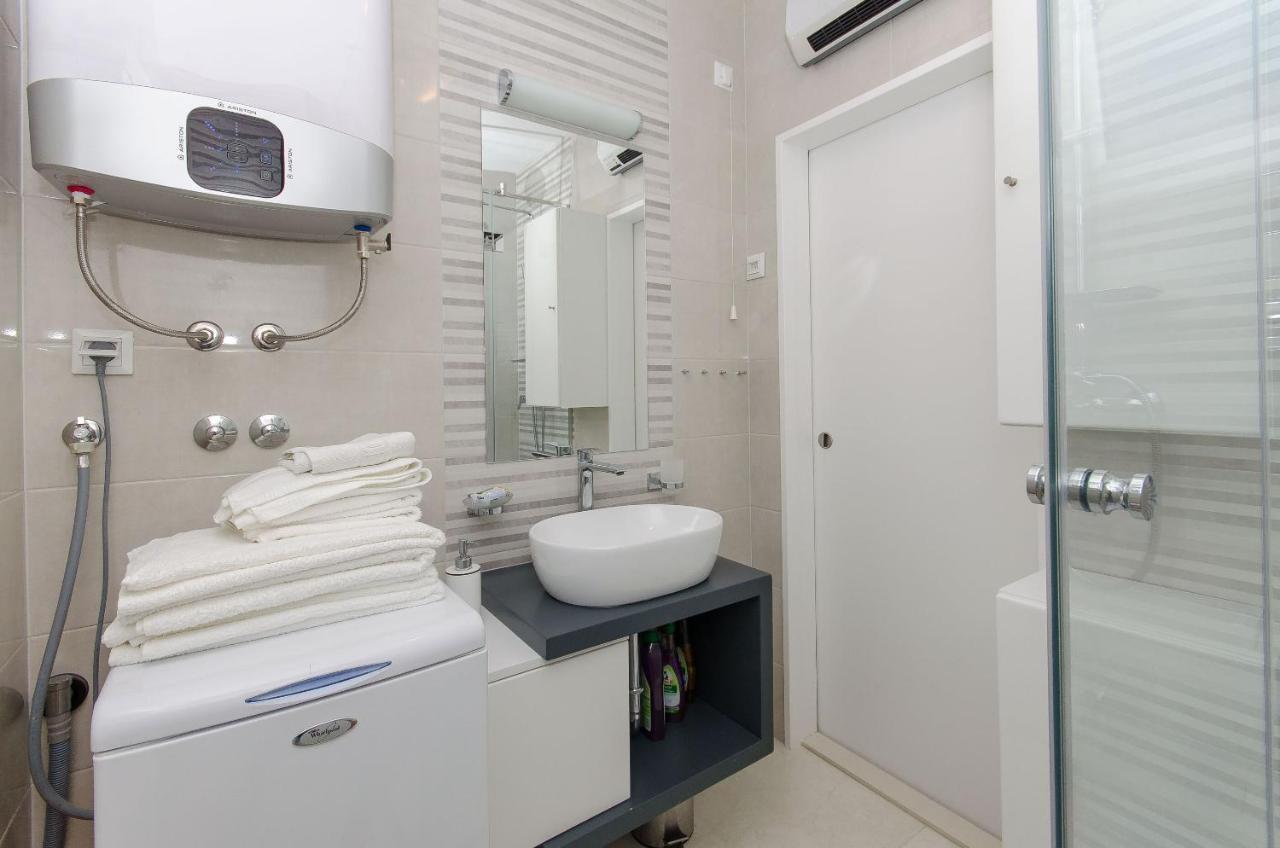 Apartment Sreta Omiš Eksteriør billede